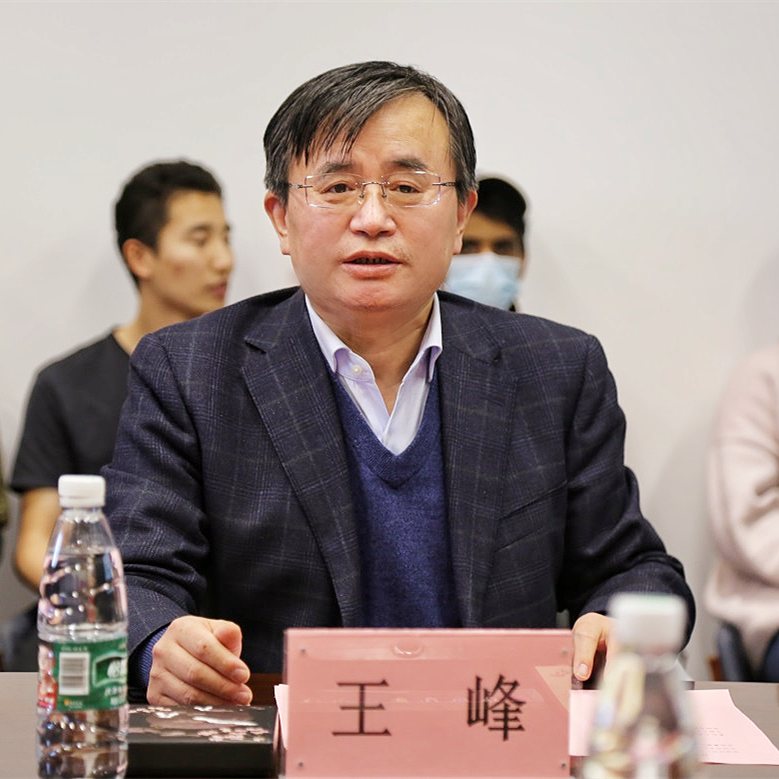 学校举办中外师生“庆新年中国传统文化体验活动”