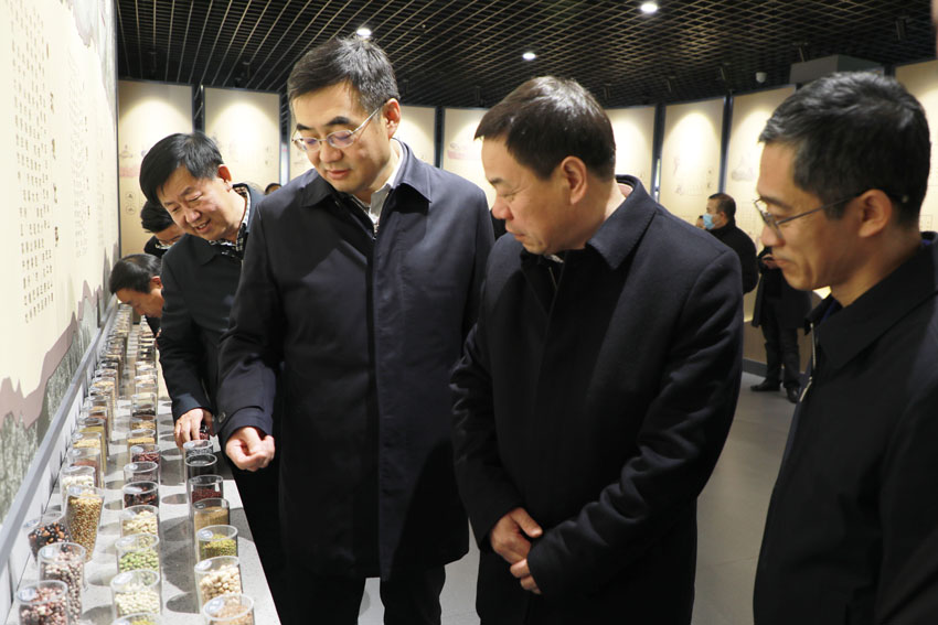 校（院）长张强赴忻州“中国杂粮之都”产业融合园区调研
