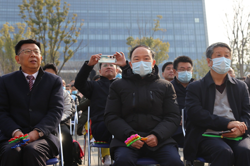 后勤保障处成功举办“礼赞百年路·迈向新征程”教职工迎元旦健康跑活动