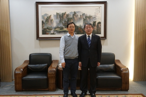 安徽集友新材料股份有限公司来我校开展战略合作交流研讨