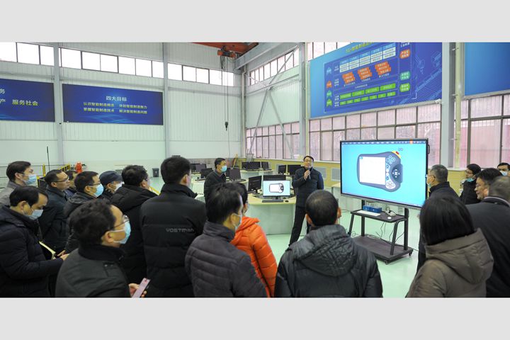 学校召开智能制造综合训练平台成果展示与教学研讨会