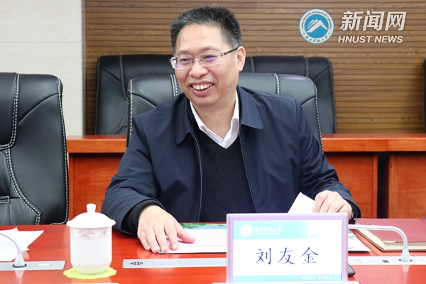 越南中国商会湖南企业联合会南部区来校交流