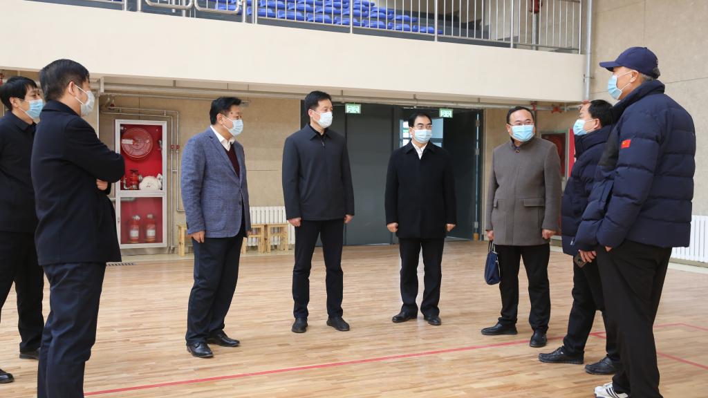 保定市委副书记商黎兵一行来校调研