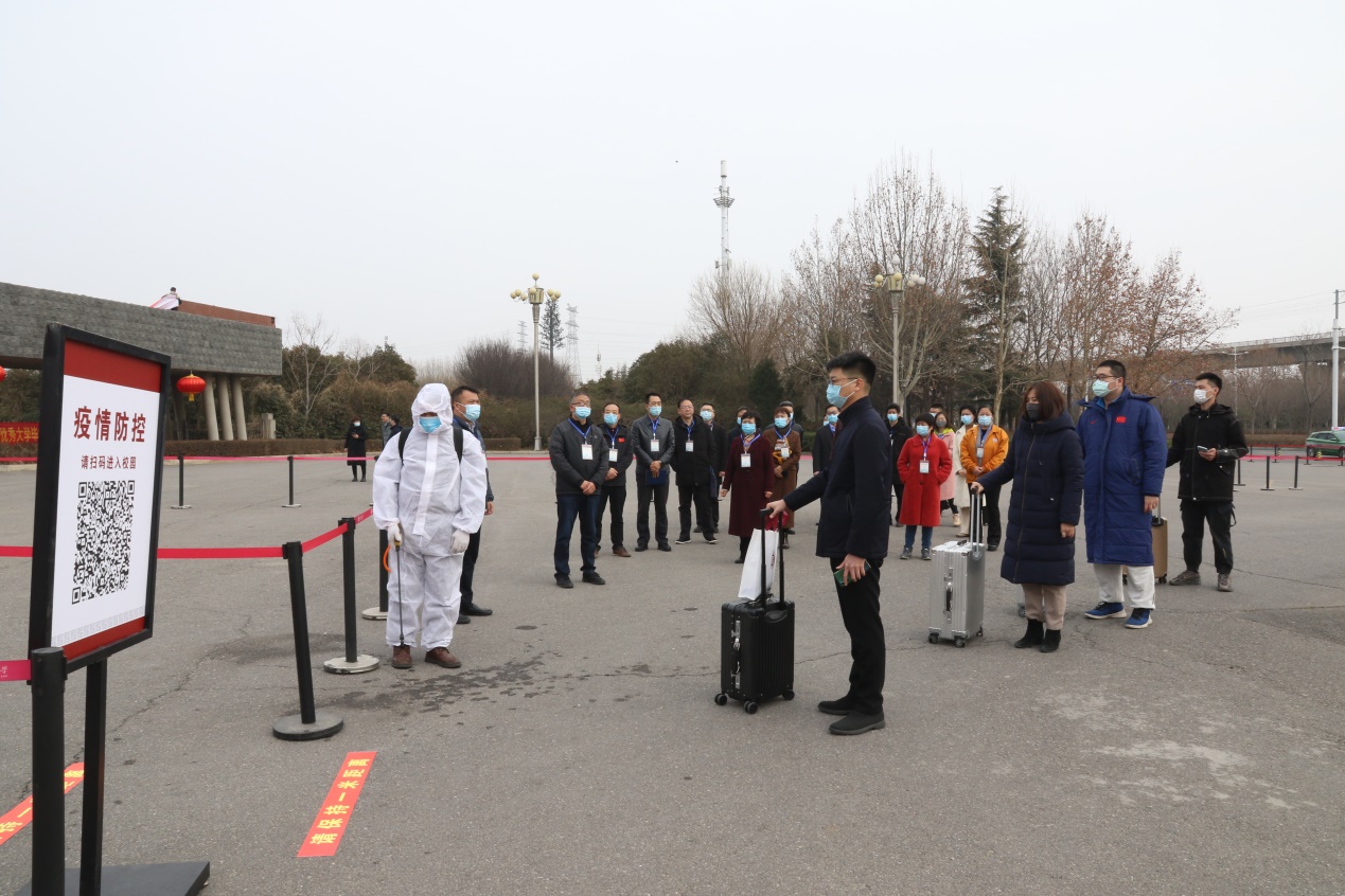 我校开展2022年春季学期学生返校疫情防控应急演练