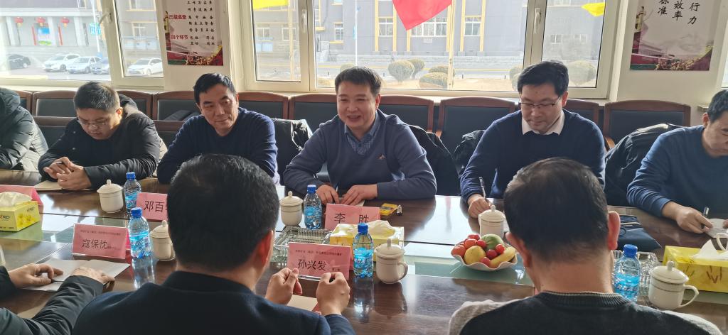 我校与阜新矿业（集团）恒大煤矿召开 “校企融合·聚力共赢”科技交流座谈会