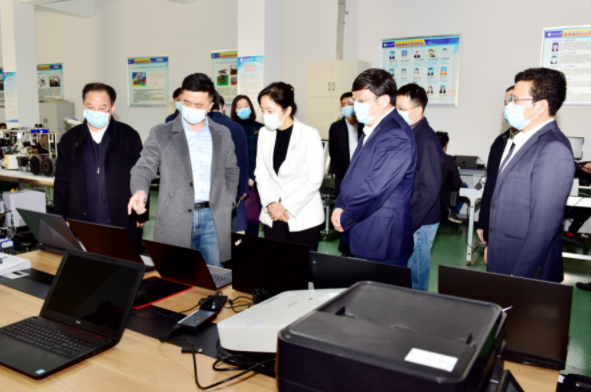 常州市市长盛蕾到河海大学调研