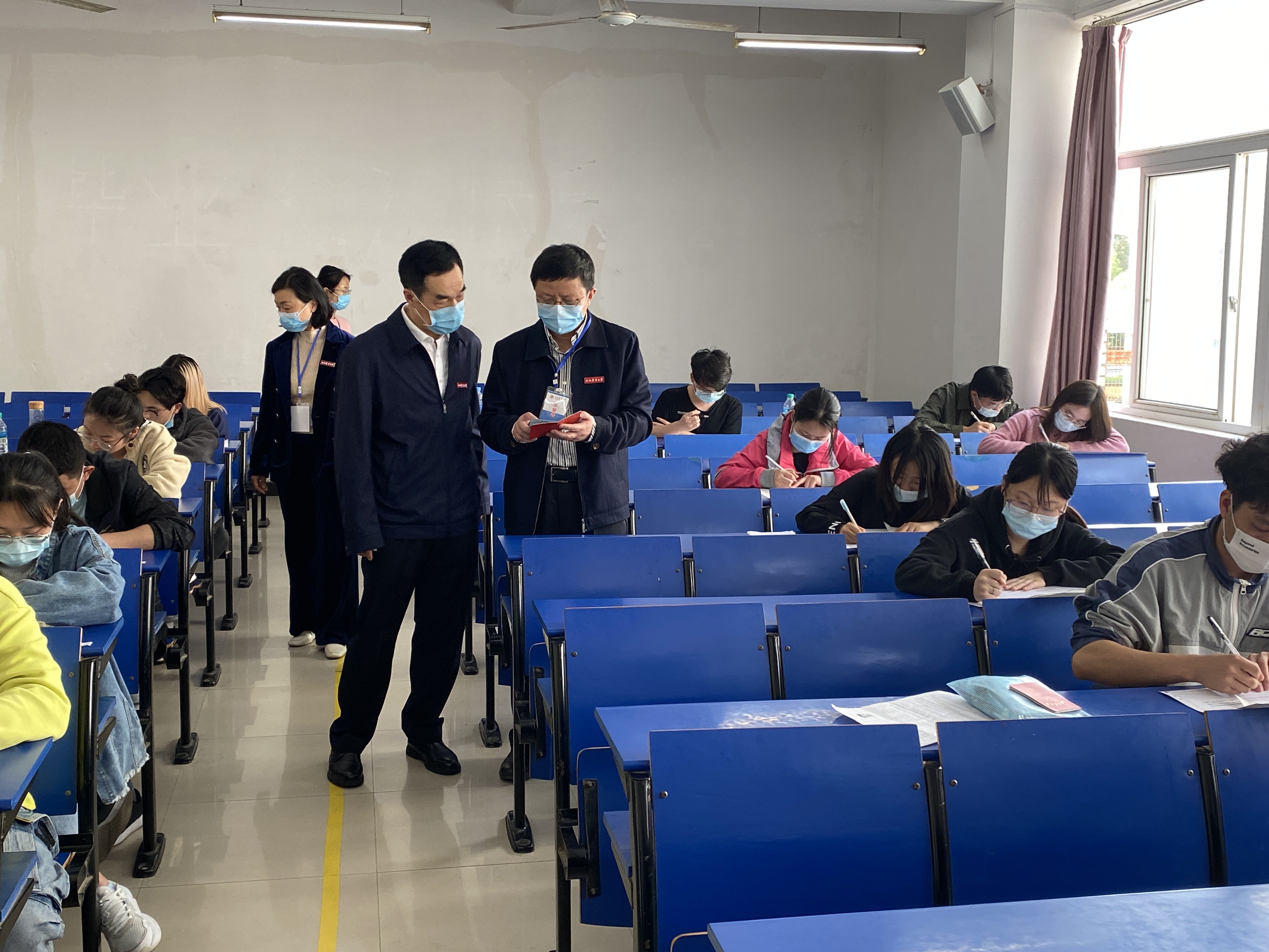 我校全力保障中小学教师资格考试（笔试）安全顺利完成