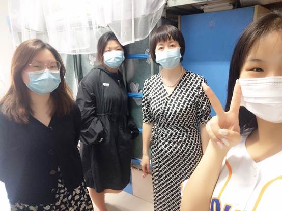 坚守人民教师本色，做好抗击疫情“战斗员”——记优秀抗疫工作者曾文碧