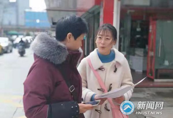 童露瑶：传递温暖，为星星们唱响“蓝色”童谣