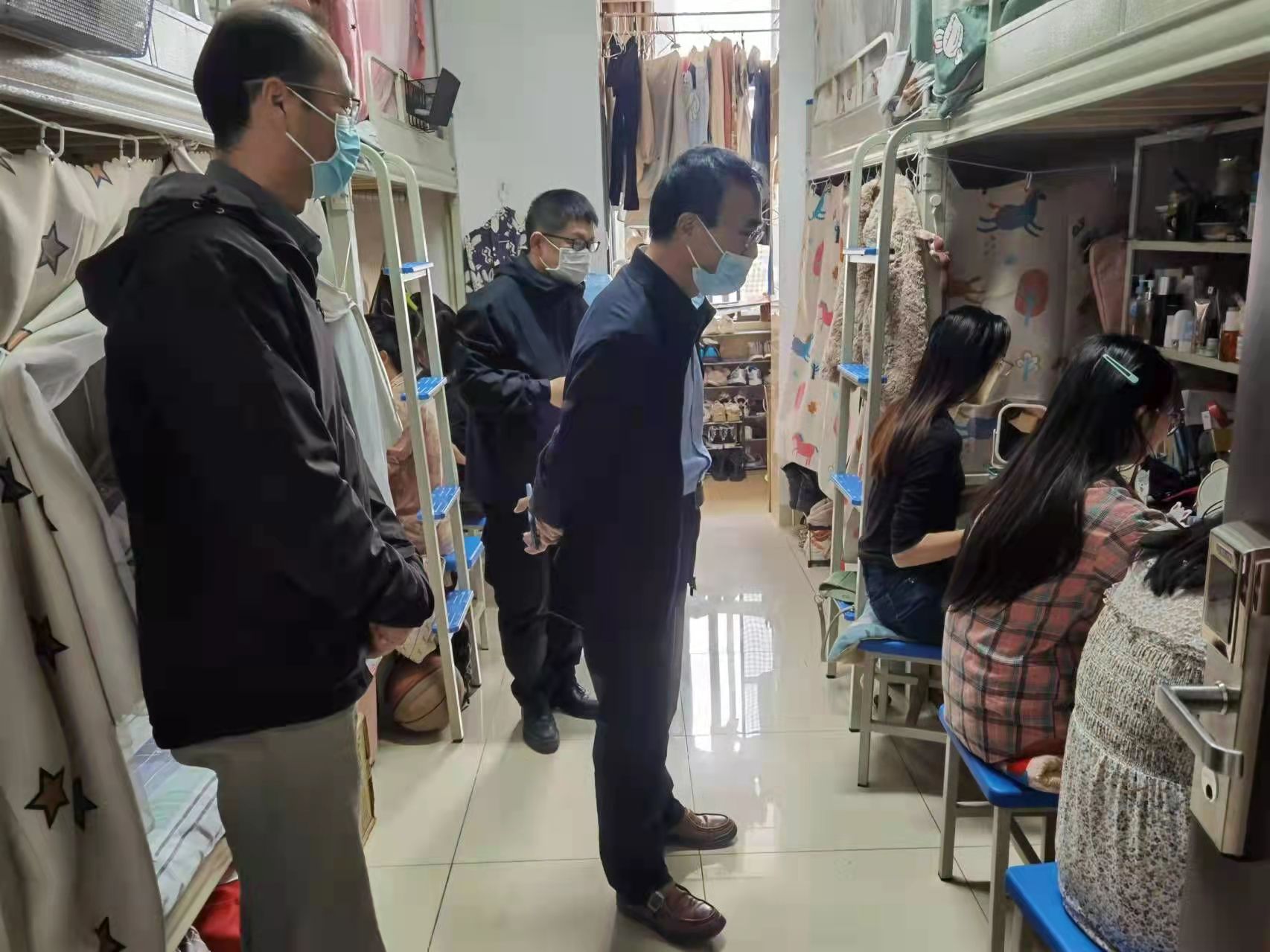 旅游与酒店管理学院切实加强网课教学质量