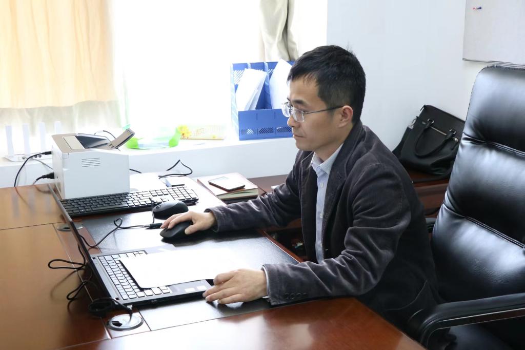 土木工程学院开展德育教育专题党课学习活动