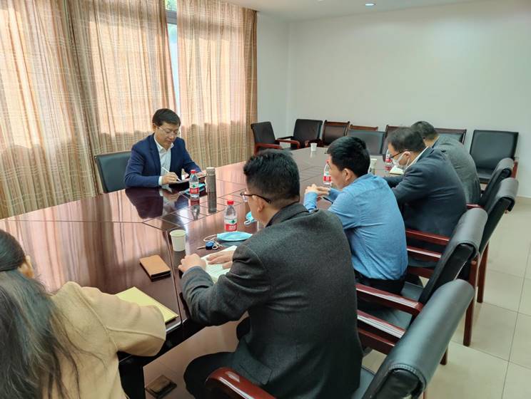 校长赵明阶调研学校科研和审计工作