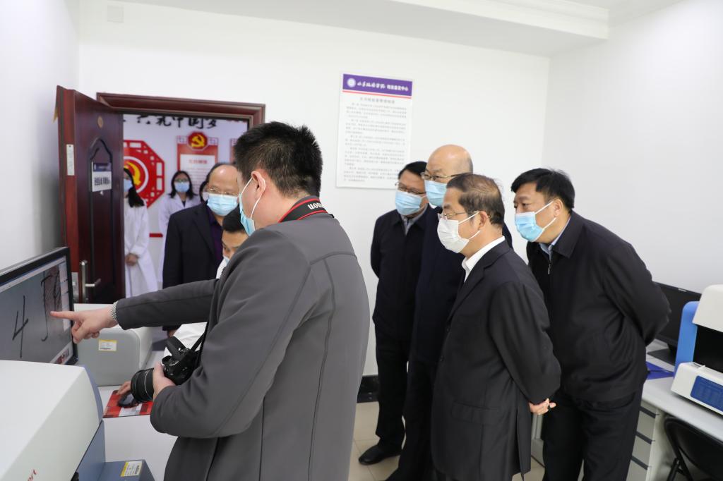 山东政法学院积极开展为无名烈士寻亲公益活动