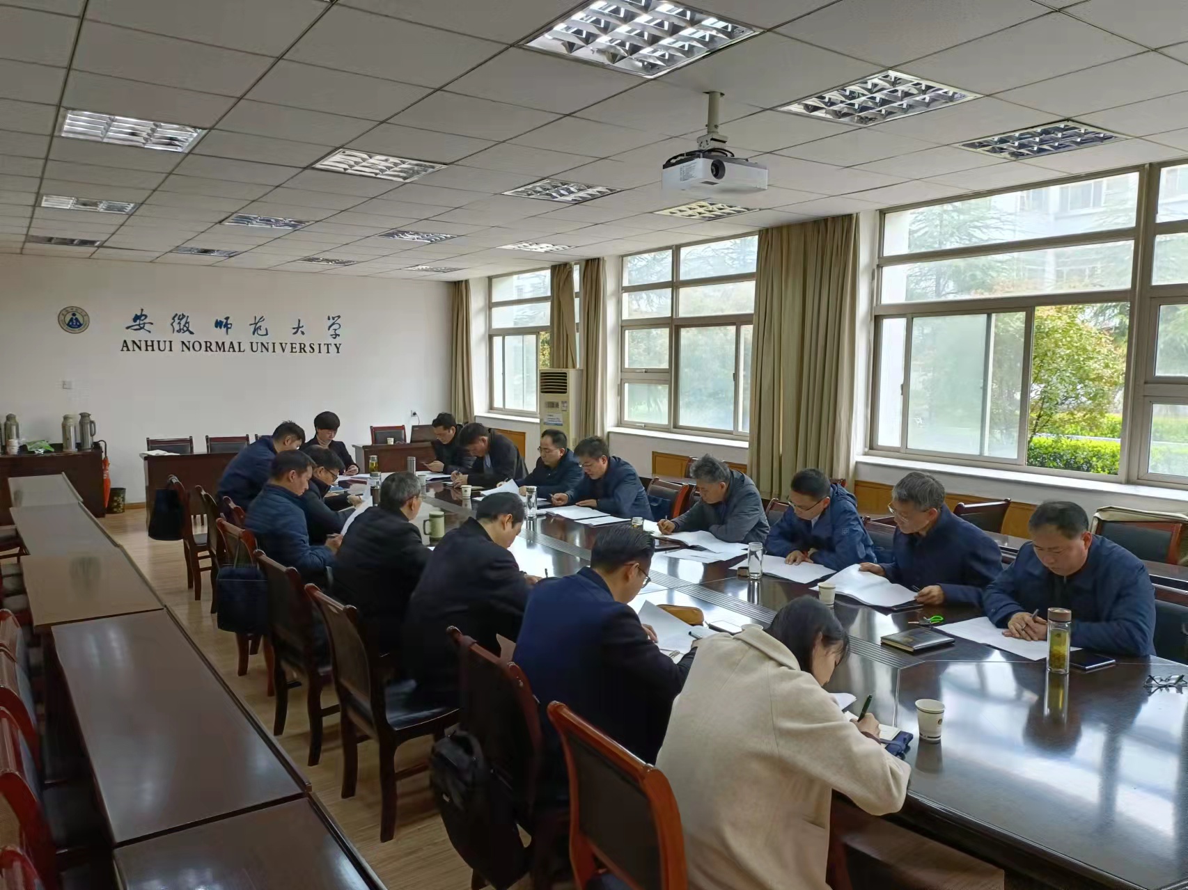 学校专题推进学生班级“思政委员”设立工作