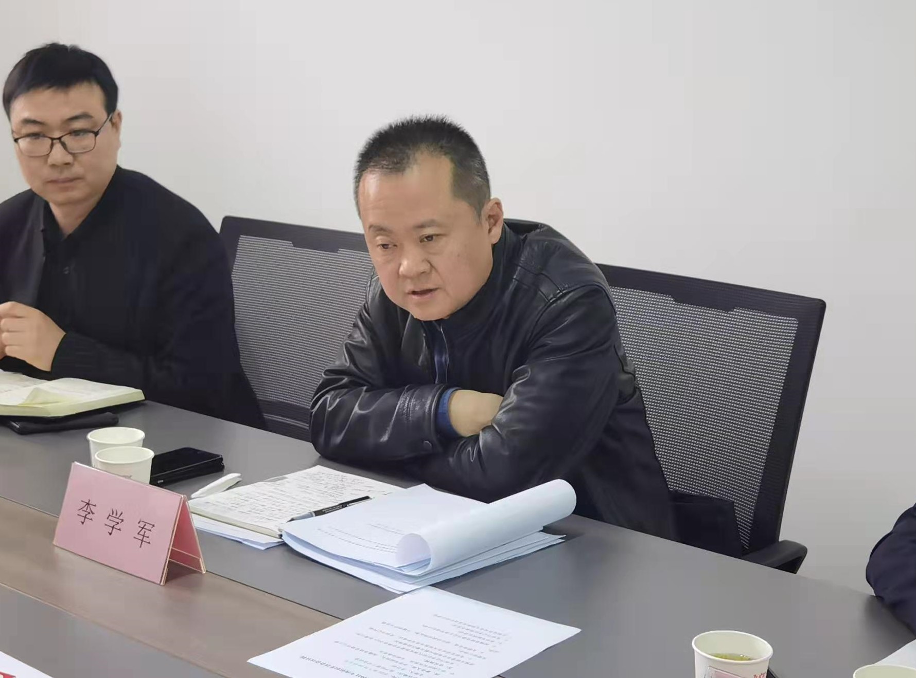 副校长李学军指导资产经营公司党支部党史学习教育专题组织生活会