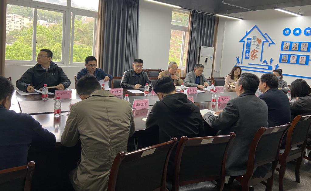 副校长李敬一行到人工智能学院调研指导工作