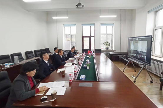 黑龙江中医药大学与俄罗斯阿穆尔国立医学院举行线上交流会