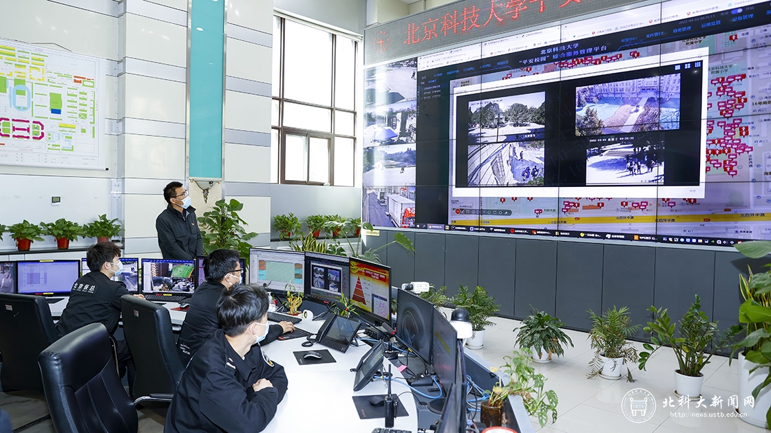市教委主任刘宇辉一行来校检查疫情防控和安全生产工作