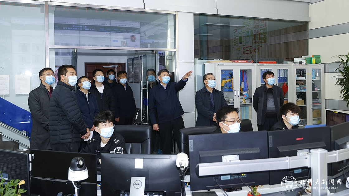 市教委主任刘宇辉一行来校检查疫情防控和安全生产工作