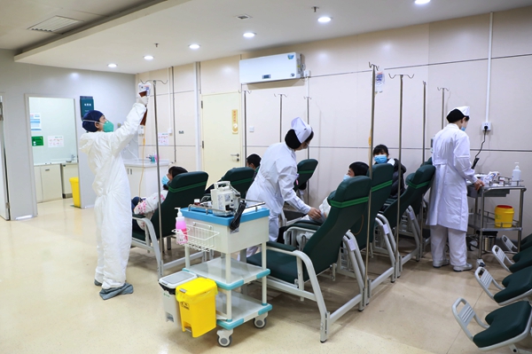 湘雅医院开通湖南省首个门诊放化疗中心癌症患者不住院也可完成治疗