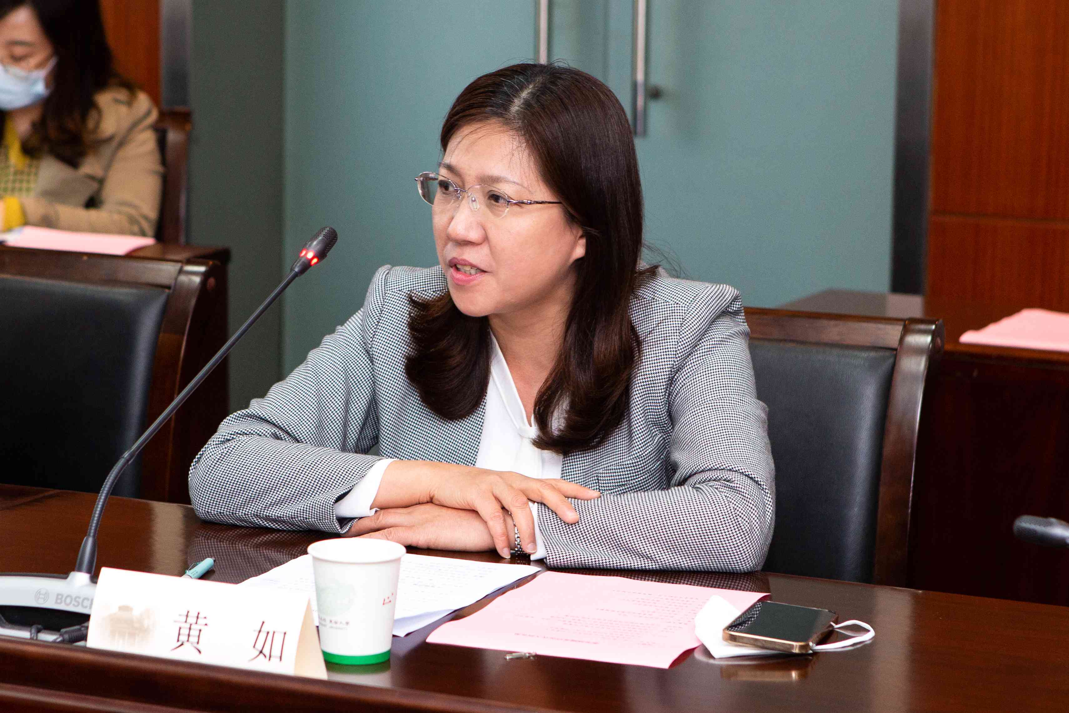 东南大学举行“苏博特基金”捐赠签约暨缪昌文院士“至善教育贡献奖”颁发仪式