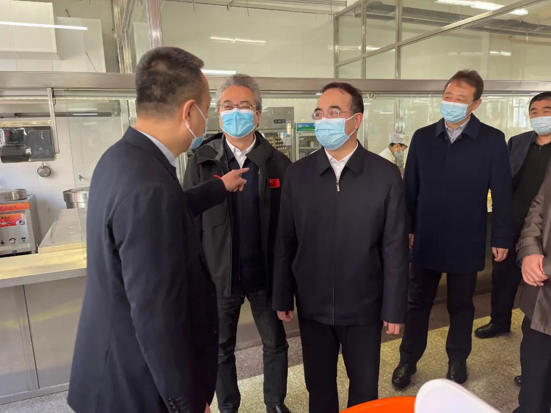 陈延良到黑龙江中医药大学和东北林业大学检查调研