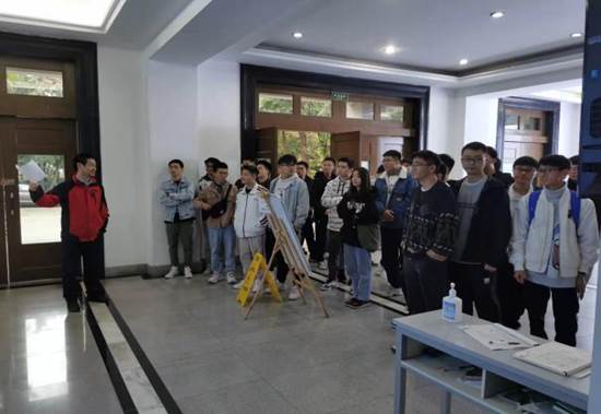 我校开展科普月系列活动