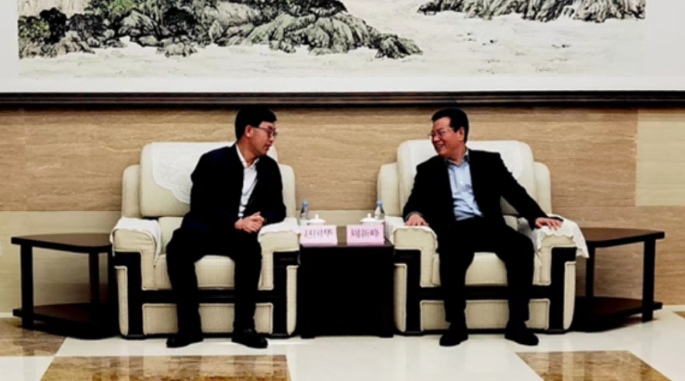 校领导带队赴中国邮政重庆市分公司推进校企合作