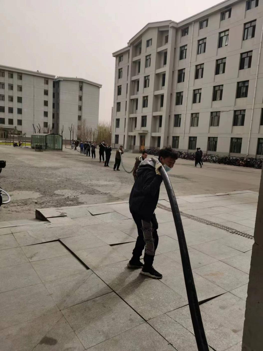 24小时在线的后勤维修团队