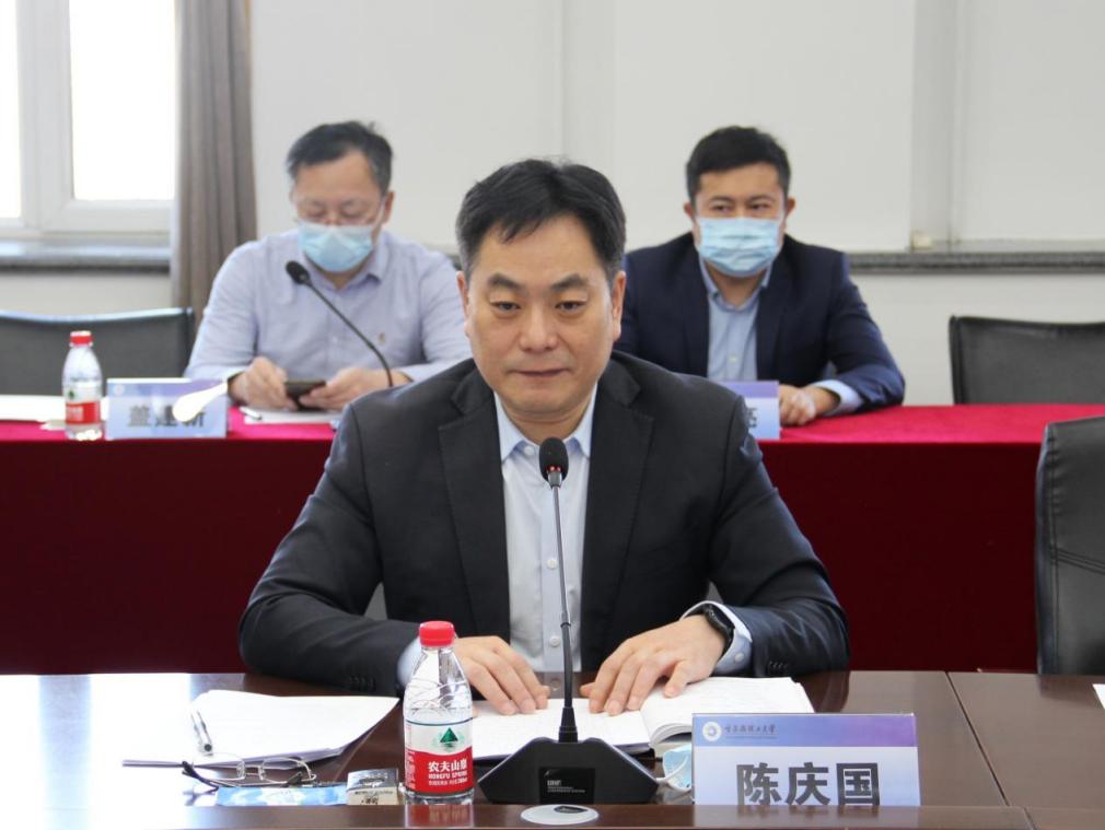 第十七届中国研究生电子设计竞赛东北赛区执委会工作会议在我校举行