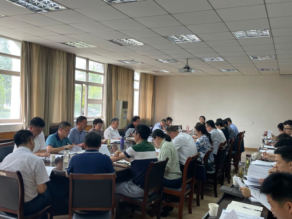 【“百日冲刺”在行动】学校召开就业工作调度会