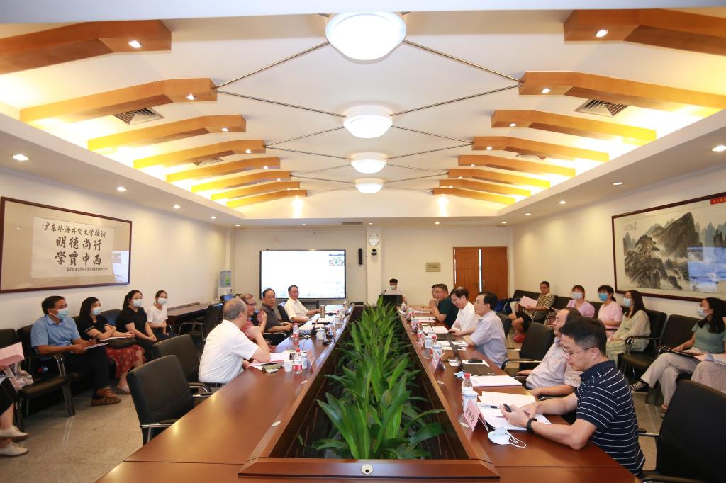 我校教育部哲学社科研究重大课题攻关项目开题