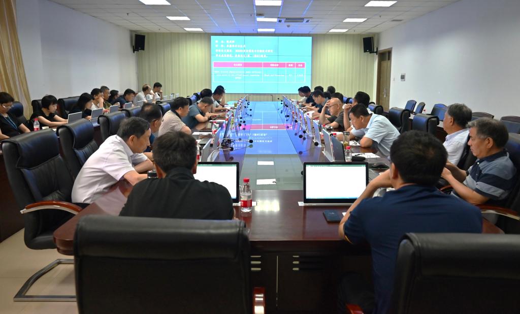 校学位评定委员会召开2022年第一次会议