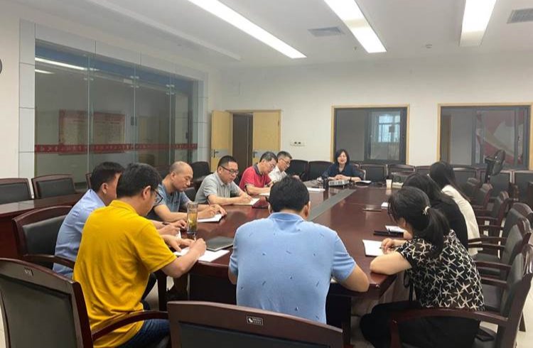 图书馆（档案馆、校史馆）党总支中心组专题学习意识形态管理制度规范
