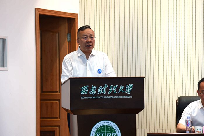 方明校长参加信息学院庆祝建校70周年校友座谈会暨校企合作签约仪式