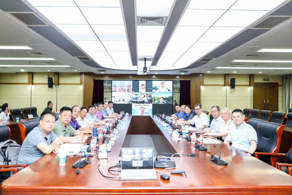 国家社科基金重大项目“中国共产党百年奋斗中坚持独立自主经验研究”开题