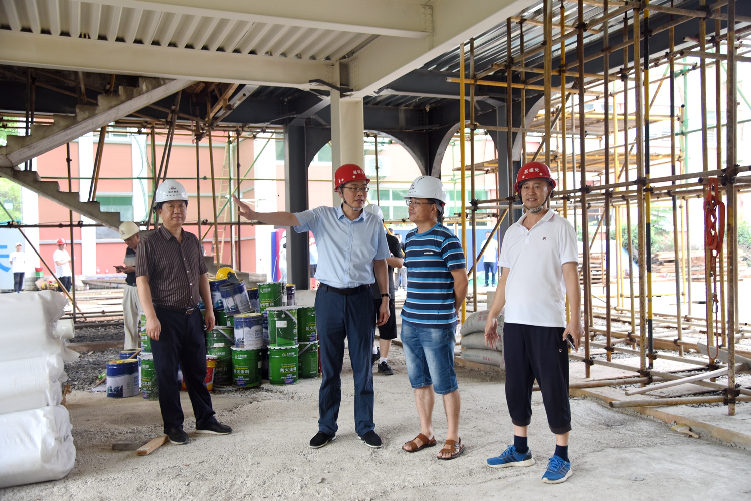 郭刚奇调研校内在建工程
