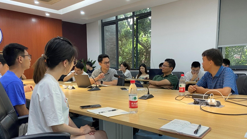 江苏大学机械工程学院院长鲁金忠教授到机械与运载工程学院作学术报告