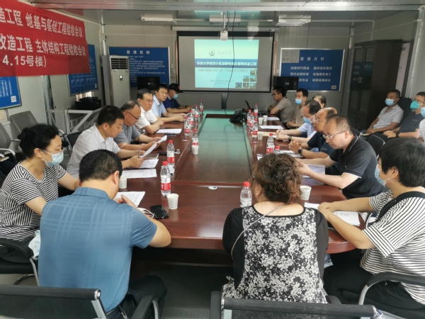 我校老旧小区加装电梯及管网改造工程地基与基础分部工程、主体分部工程通过验收