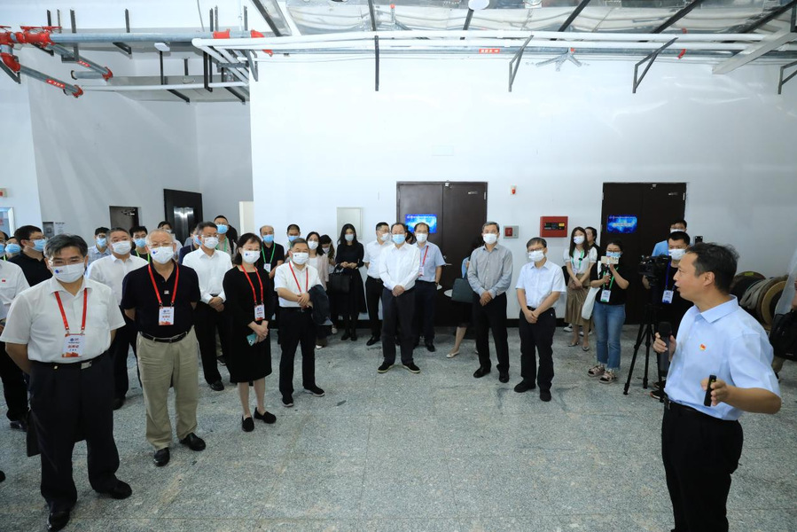 院士助力黑龙江创新发展——与哈工大青年科技工作者代表座谈会在校举行