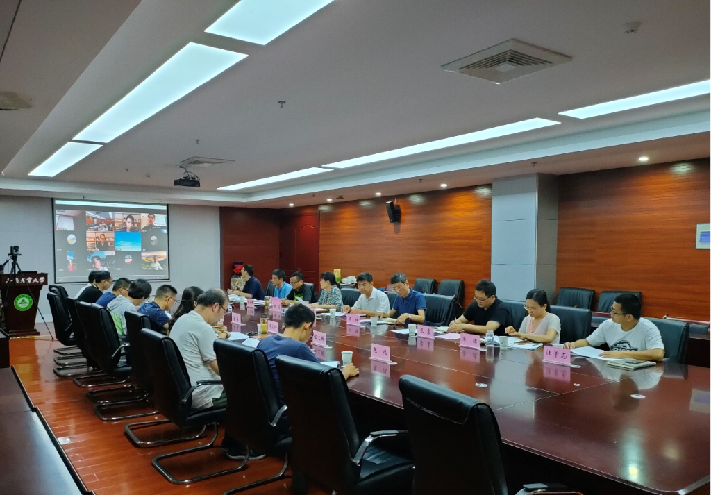 我校环境科学与工程硕士学位授权点周期性合格评估自评估专家论证会顺利举行