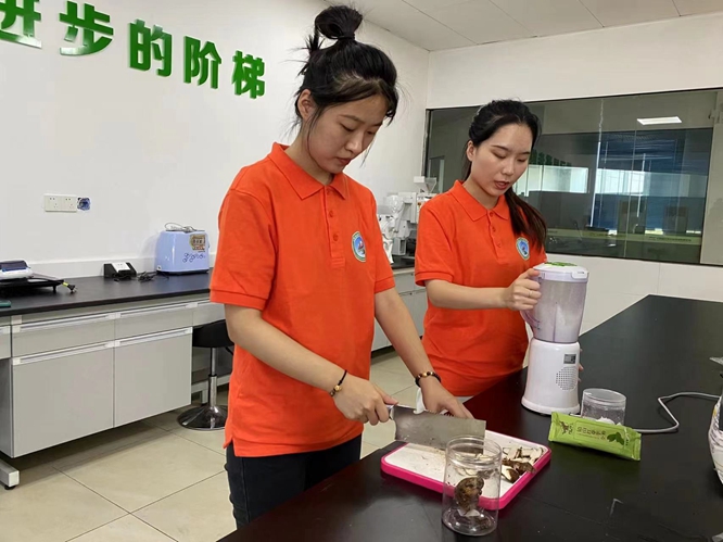 红芽芋科技小院助力小芋头成就大产业