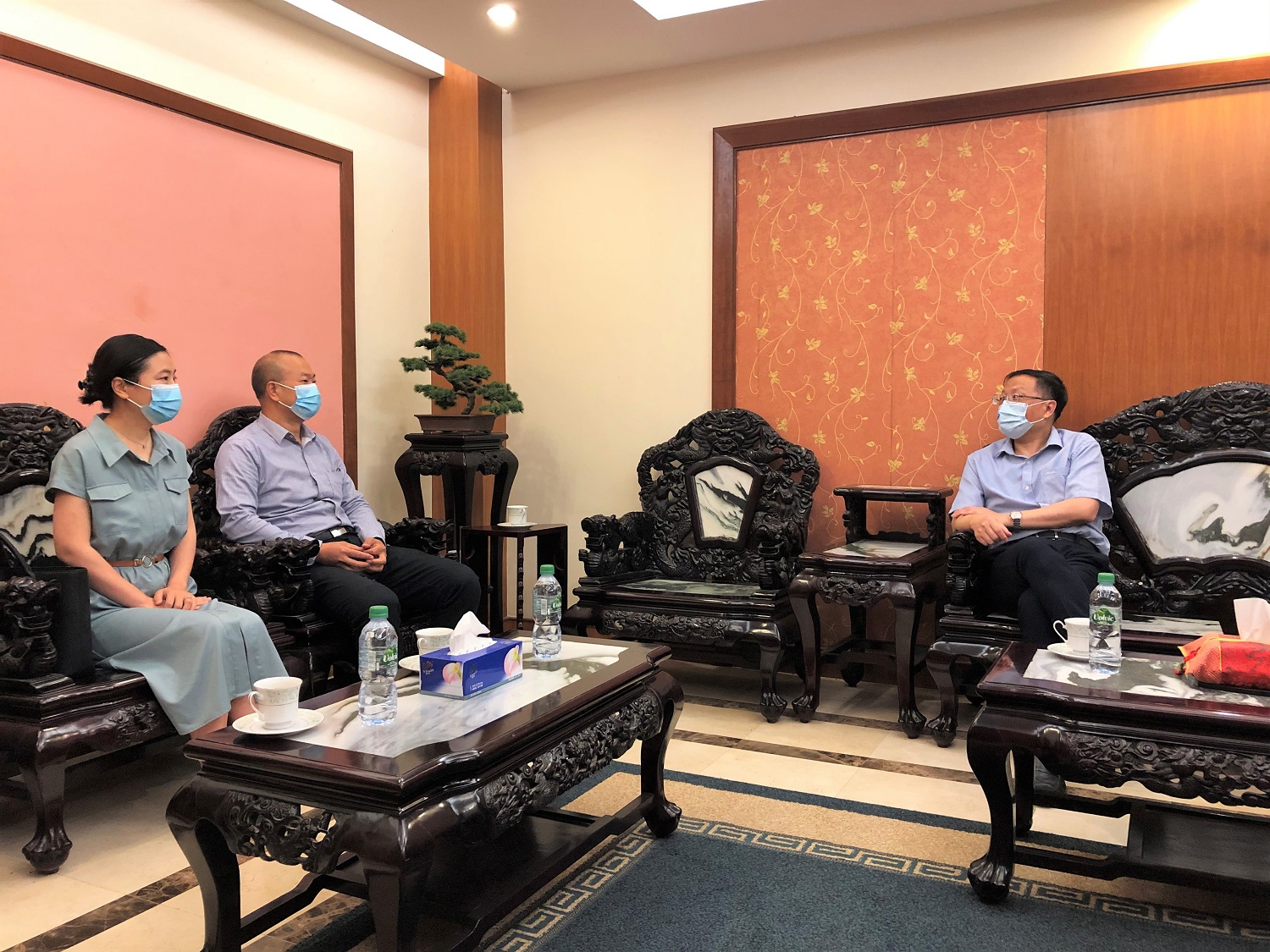 驻吉布提大使胡斌会见吉布提孔子学院新任中方院长