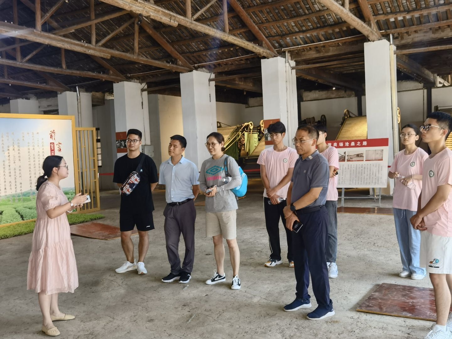 助力乡村振兴 安农学子在行动——理学青年赴祁门县开展大学生暑期“三下乡”社会实践活动
