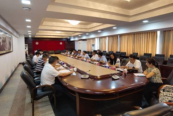 校长练继建一行到广东省阳江市政府交流调研