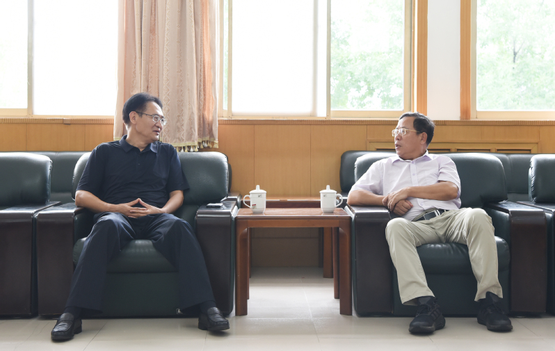 山东科技大学副校长周东华受邀来我校作专题报告