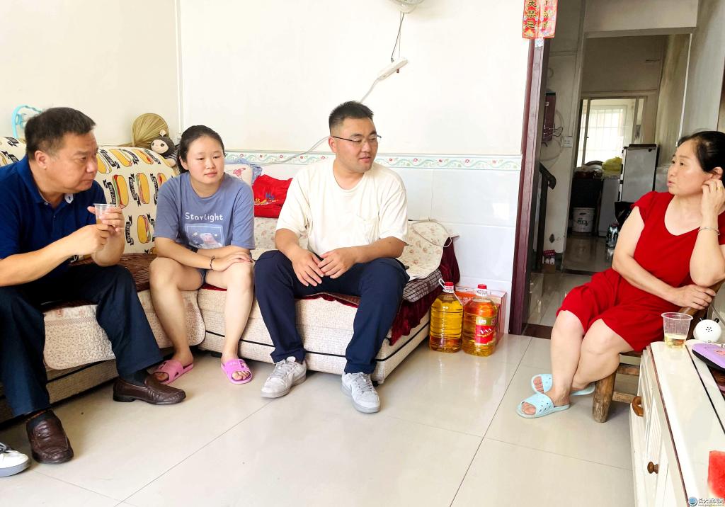 【育人故事】带上传家宝 走好人生路