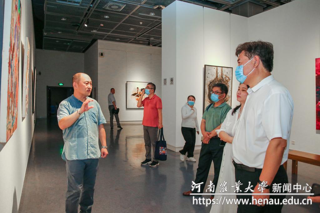我校孟滨教授受邀参加2022塞尔维亚-河南艺术交流展