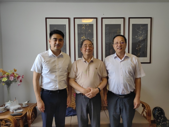 校领导赴榕拜访校友陈明义