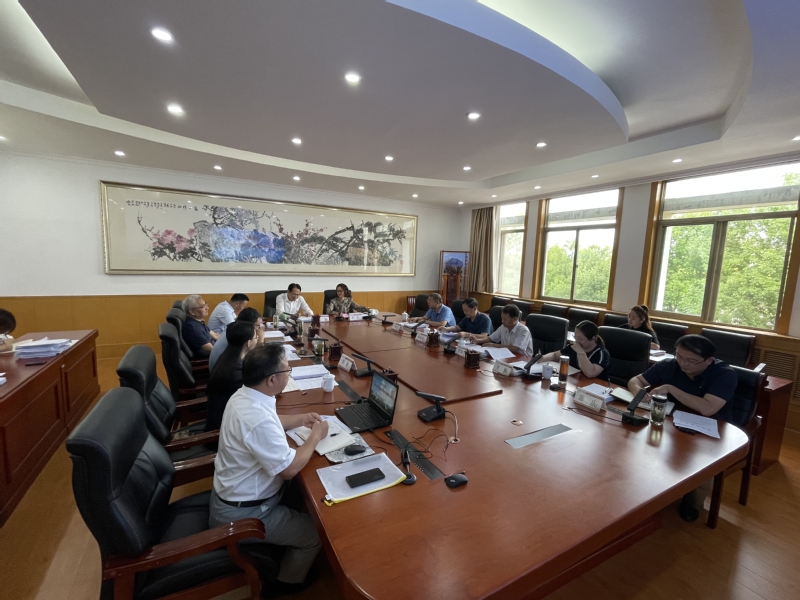 学校召开学科建设校内论证会
